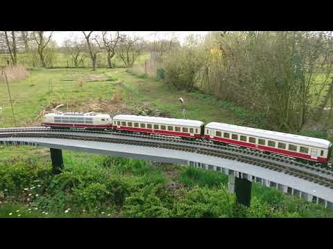 Im Paradies: BR 103 Spur G (tiefergelegt)