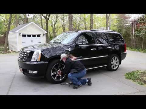 Cadillac Escalade Center Cap Lock Installation