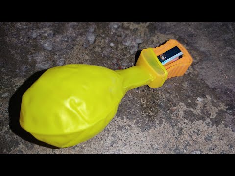 Baby amira playing with colored balloons - Adel et sami ||  Balloon Tricks, Experiments With Balloon