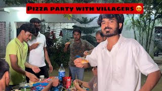 Gaon waalo ke saath pizza party 😍