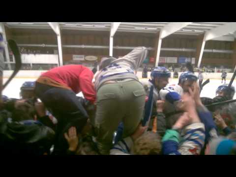 HC Kobra Praha : HC Tábor 4:5 po s.n. - vítězný nájezd