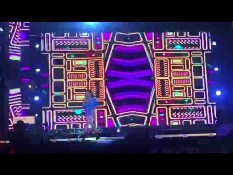 180609 현아 Hyuna 'Lip & Hip', MENT speaking Vietnamese,  'Red', 'Bubble Pop'