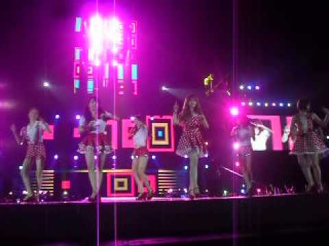 121129 MBC Music Core in Hanoi ll T-ARA ROLY POLY cut