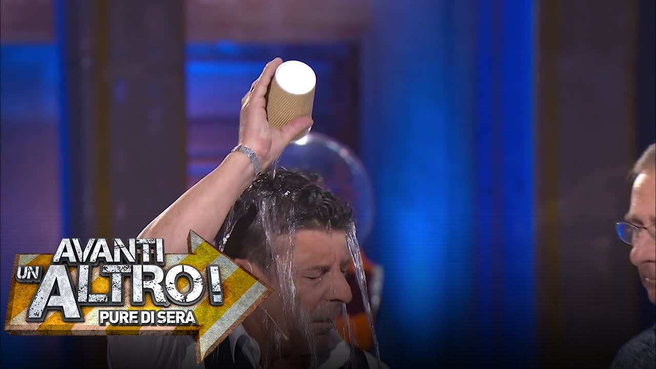 Watch Now Avanti un altro! Pure di sera - Una magia mal riuscita Avanti un altro! Pure di sera - Una magia mal riuscita