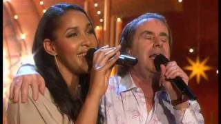 Cassandra Steen &amp; Chris de Burgh - A Spaceman Came Travelling 2009