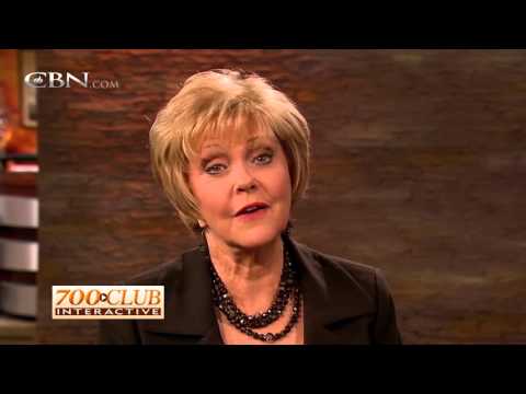 700 Club Interactive: Helping the Homeless – November 3, 2015