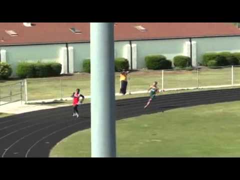 Boys 4x200m May 2, 2012