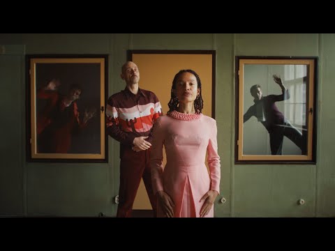 Hotel Rimini - Jubel Trubel Eitelkeit