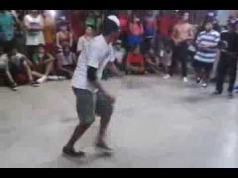 DDTANKERS VS SALESIANOS CREW - BATTLE THE KINGS