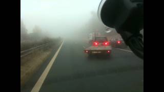 preview picture of video 'Několik hromadných nehod na rychlostní silnici R6 Mezi Novým Strašecím a Prahou'
