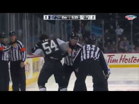 Hubert Labrie vs Austen Brassard