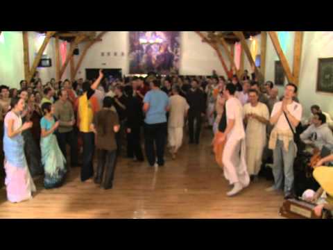 Baltic's VAISHNAVA Winter Festival 2010 - Final Kirtan - Kaunas, LITHUANIA