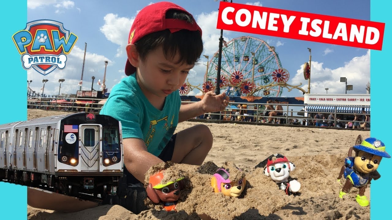 Coney Island Deno's Wonder Wheel Park Rides for Kids | Paw Patrol Goes to The Beach