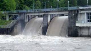 preview picture of video 'Hochwasser Wasserei Iller'