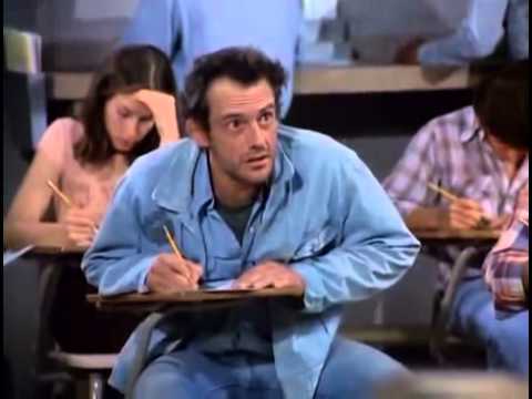 What is does a yellow light mean? - Taxi TV Series - clip