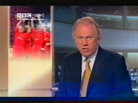 2001 UEFA Cup Final BBC News report Liverpool 5 - Alaves 4