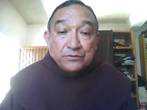 HOMILIA 2012  04 05 JUEVES SANTO.wmv