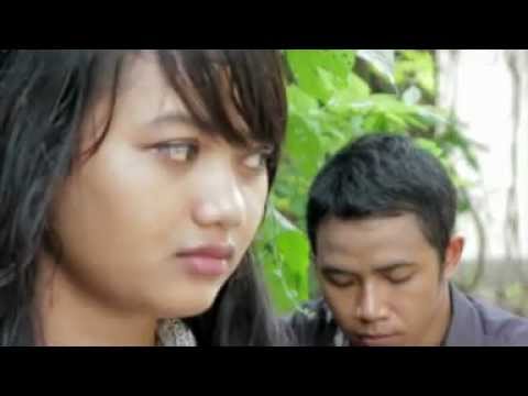 lagu bali ; ary dwi guna ILANG ASIBAK.mpg