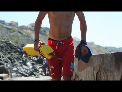 Maître-nageur sauveteur à Mahdia Tunisie - Bonnes-adresses.tn