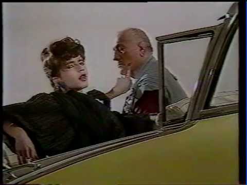 Gina X : Drive my car