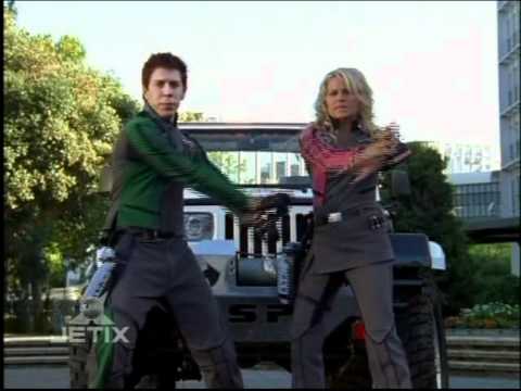 Green and Pink S.W.A.T. Morph | S.P.D. | Power Rangers Official