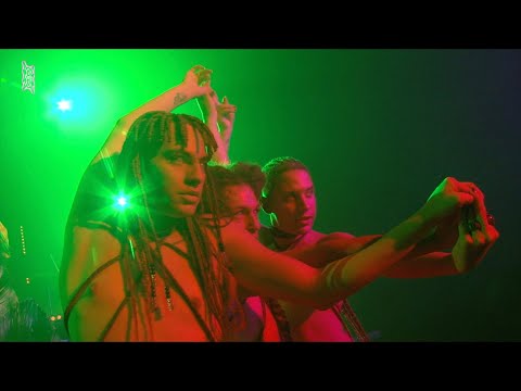 MAMBA NEGRA 8 ANNNUX - CASHU  Y KAKUBO (LIVE) + TRINITAS