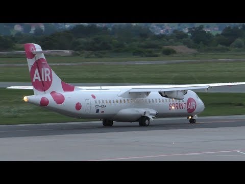 SprintAir ATR 72 takeoff at Graz Airport | SP-SPE