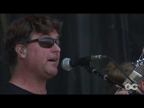 Twiddle ft. Keller Williams - 'Best Feeling' @ LOCKN' Festival, 8/27/16