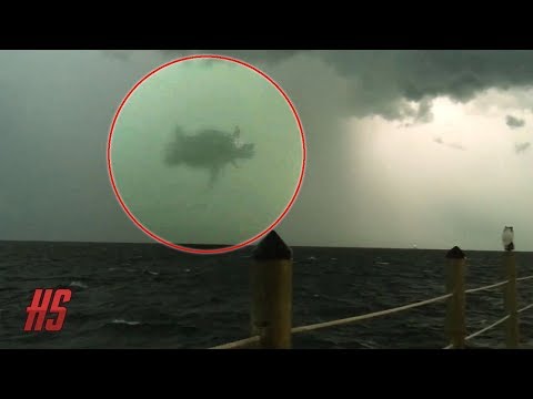 Top 5 Mysterious UFO Sightings - March 2019 | HollywoodScotty VFX Video