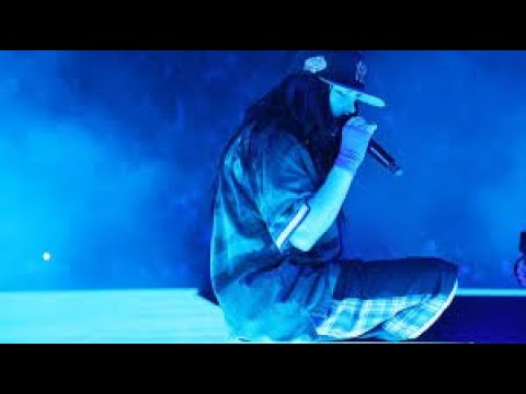 Billie Eilish - LUNCH (Live) 4K
