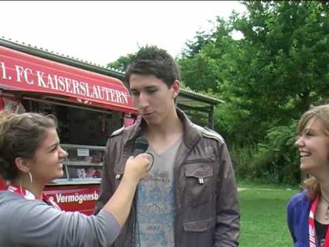 FCK-Spieler Sascha Kotysch beim YOU & ME-Festival