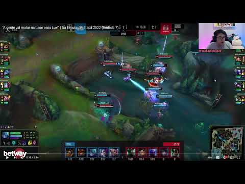 EsA explica o pq de aparecer tanto Voli no CBLOL