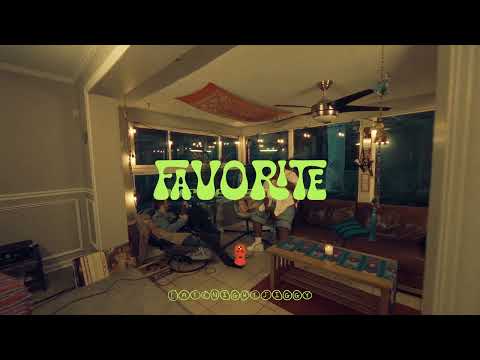 LATENIGHTJIGGY - Favorite (Live Session)