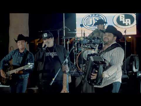 Justicierosjr Ft. La Grupo La ruleta - Bandera de colores (En vivo 2022)