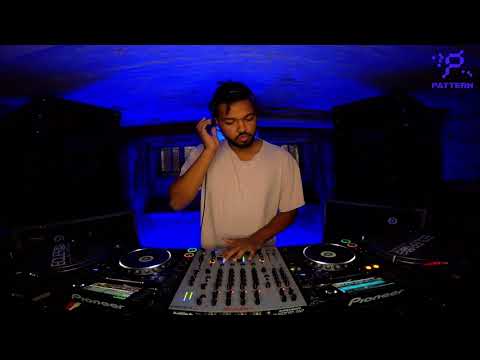 PATTERN : Phazer - 08.21.21 - 4 P.M