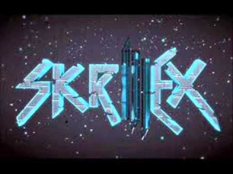 Dj Chuckie vs Knife Party Ft Skrillex - Who Is Ready To Facebook (Mashup)