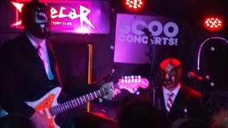 "...Breaking Glass Instrumental" Los Straitjackets - BCN 2016