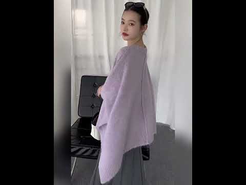 復古氛圍羊毛斗篷式圓領