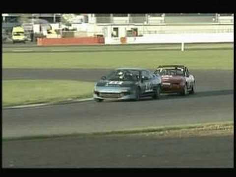 Maxx Wins Battle Of The Japanese Roadsters, Flag & Interview