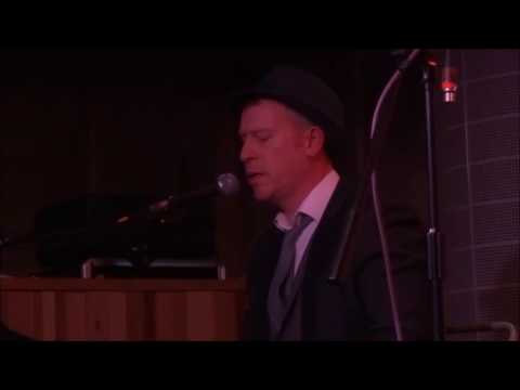 Vin Goodwin - Heroes David Bowie (cover) @ The Hospital Club, Covent Garden 16/01/16