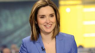 Margaret Brennan’s Latest Beach Photos Spark Online Buzz