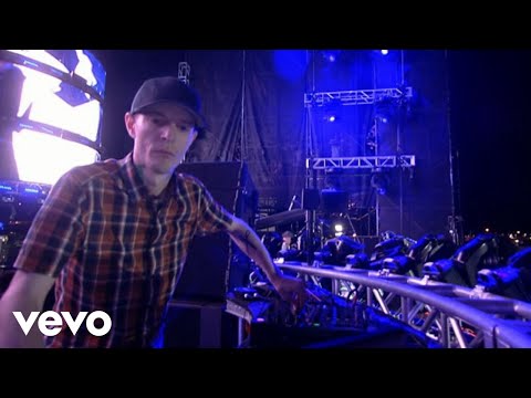 deadmau5 - Sofi Needs A Ladder
