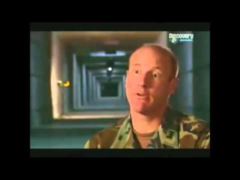 M16 vs AK47   YouTube