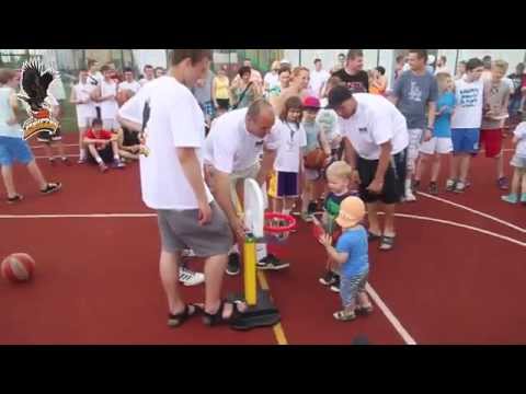Majówka Koszykówka z MKK GNIEZNO - SLAM DUNK show BIEDNY ARO - BALL HANDLING BARANEK - MIESZKO