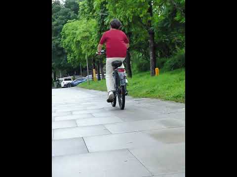 Touroll B1 E-bike Step-Through Design is Made for EVERYONE!