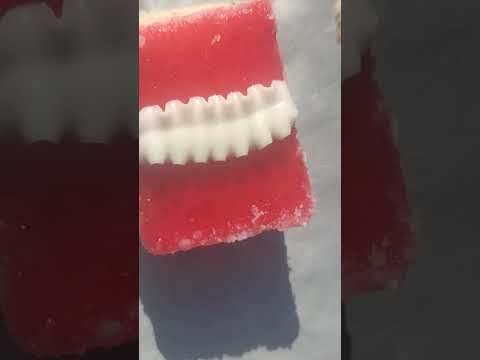 don't eat cake but be carefull😱😱