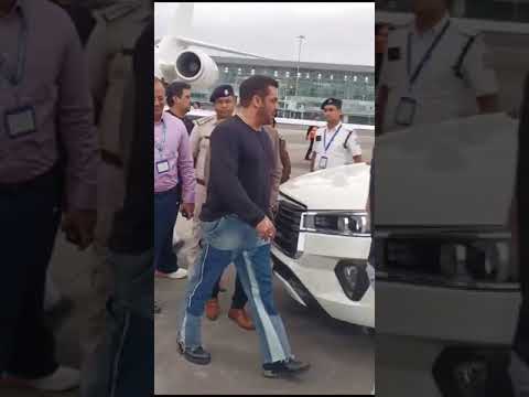 today salman khan Kolkata airport 🥰#shorts
