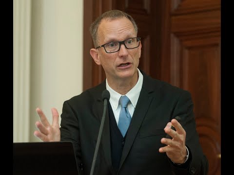 St. Mojzsis:  Rocky differentiated planets and the Lavoisier Lomonosov bridge from non life to life