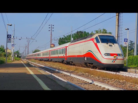 Tornano a circolare le compo full Frecciabianca con le E414 sugli InterCity in Tirrenica