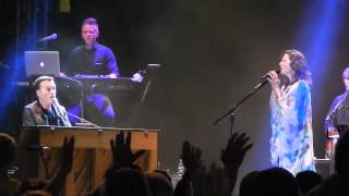 Michael W  Smith  &quot;Holy Holy&quot; ft. Amy Grant